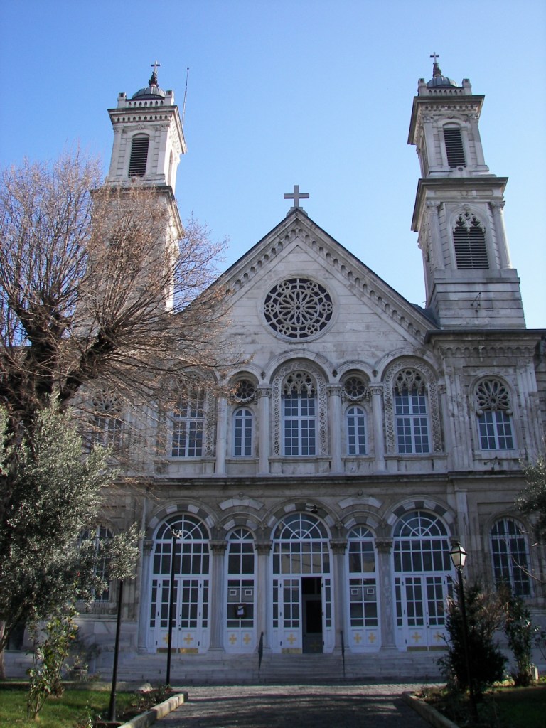 Ayia Triada Estambul
