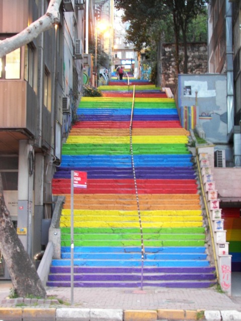 Escaleras arcoiris Estambul