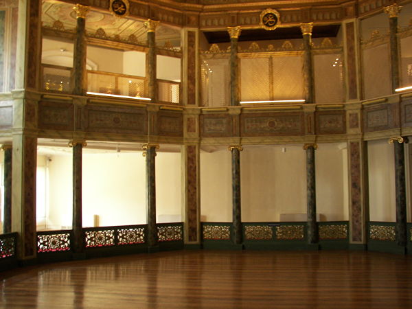 Mevlevihanesi galata