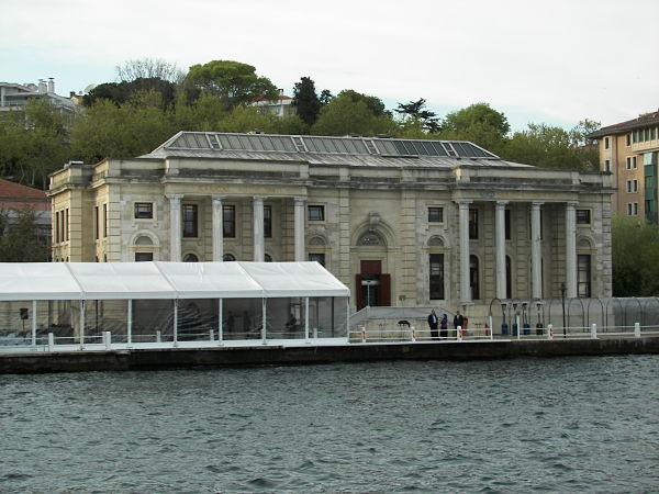 Liceo kabatas Ortaköy