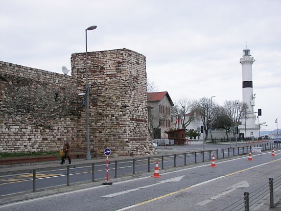 Faro de Ahırkapı Estambul