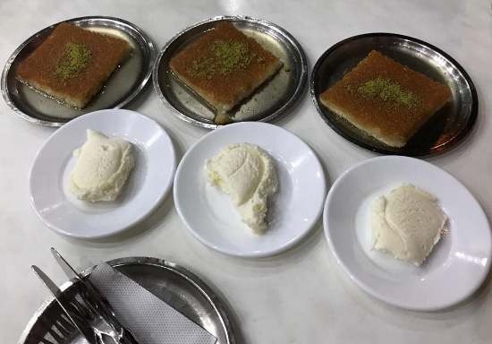 Künefe postre